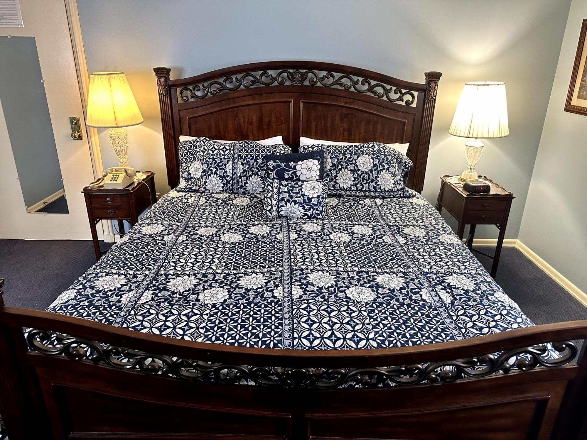 Montague Inn Bed & Breakfast Saginaw Kültér fotó